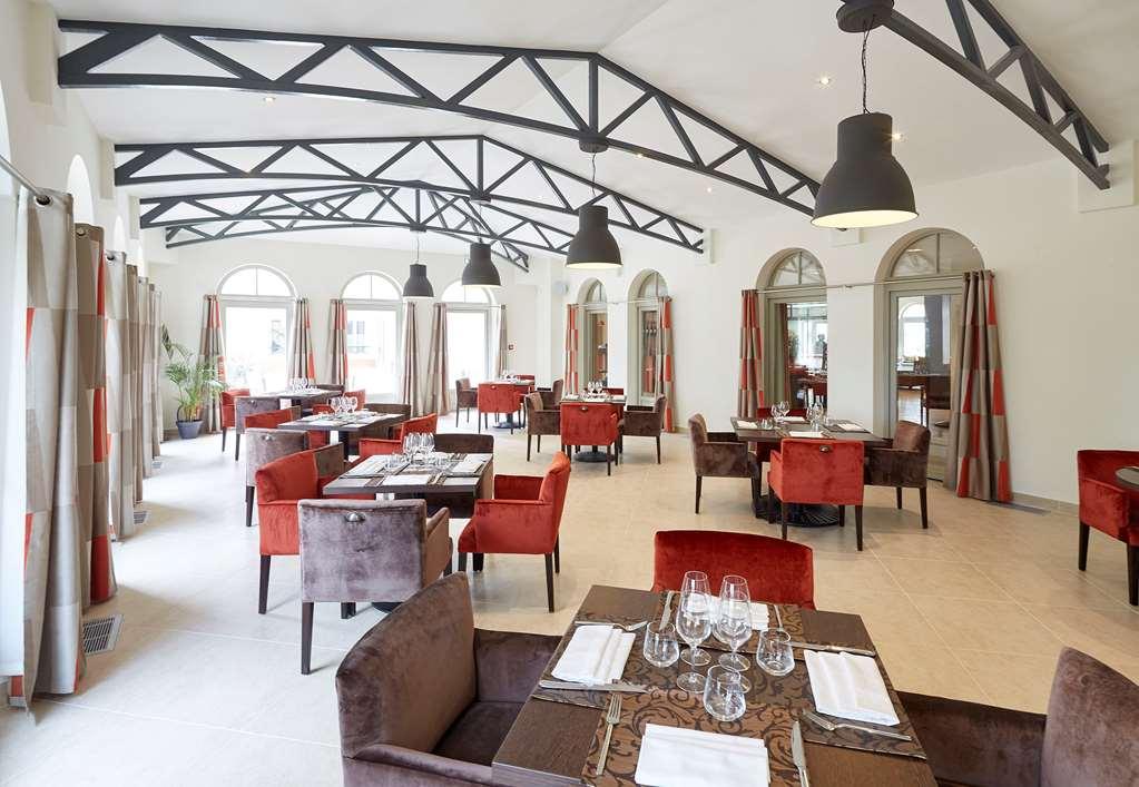 Mercure Maintenon Restoran fotoğraf